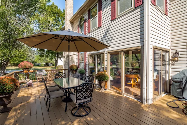 $505,000 | 1582 Dogwood Drive, Crystal Lake, IL 60014