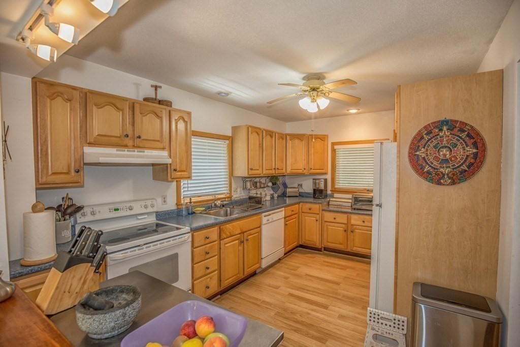 752 Algerie Road Otis, MA 01008 - Photo 9 of 38