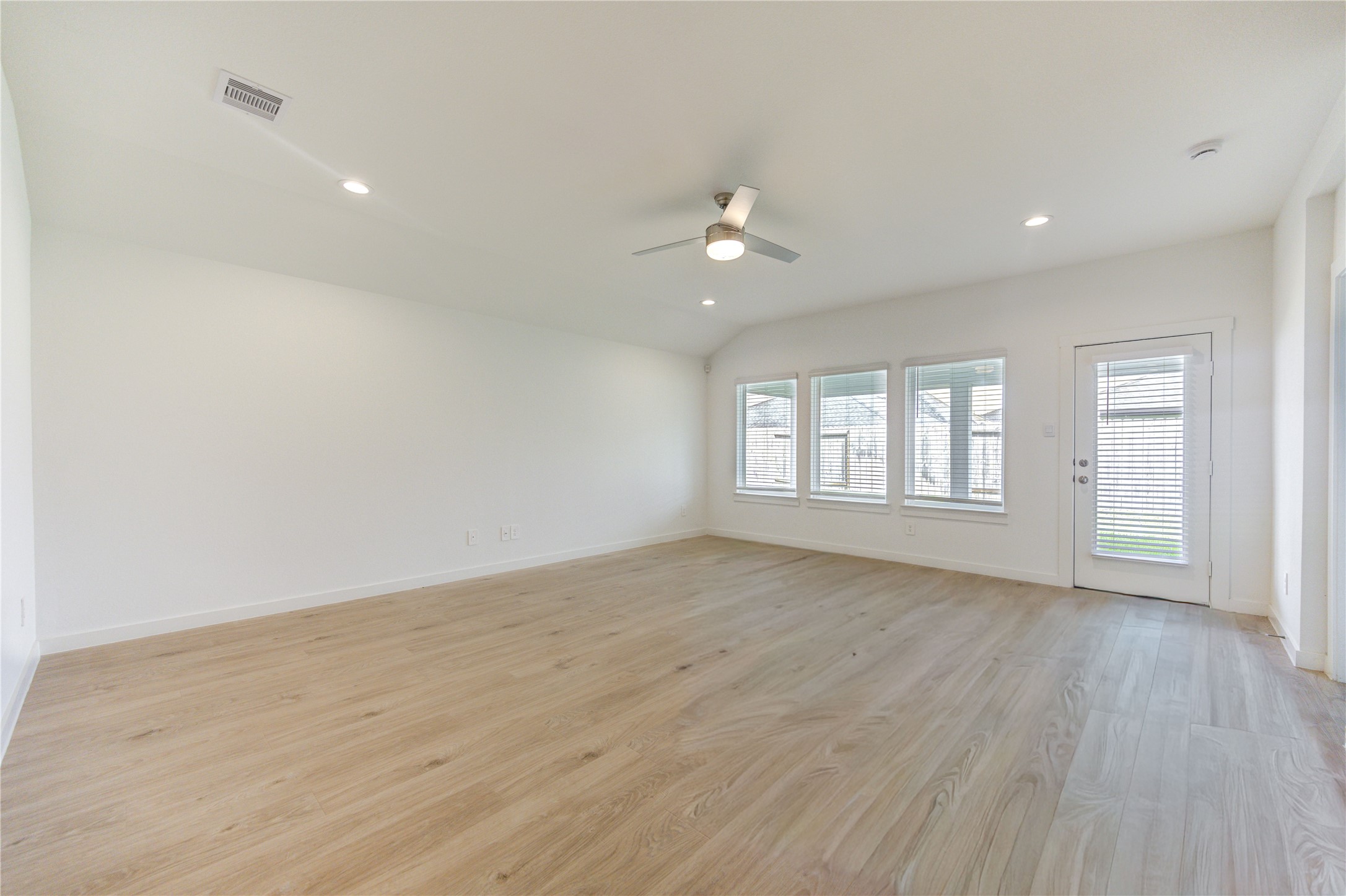 2732 Misty Elm Lane Rosenberg, TX 77469 - Photo 30 of 42