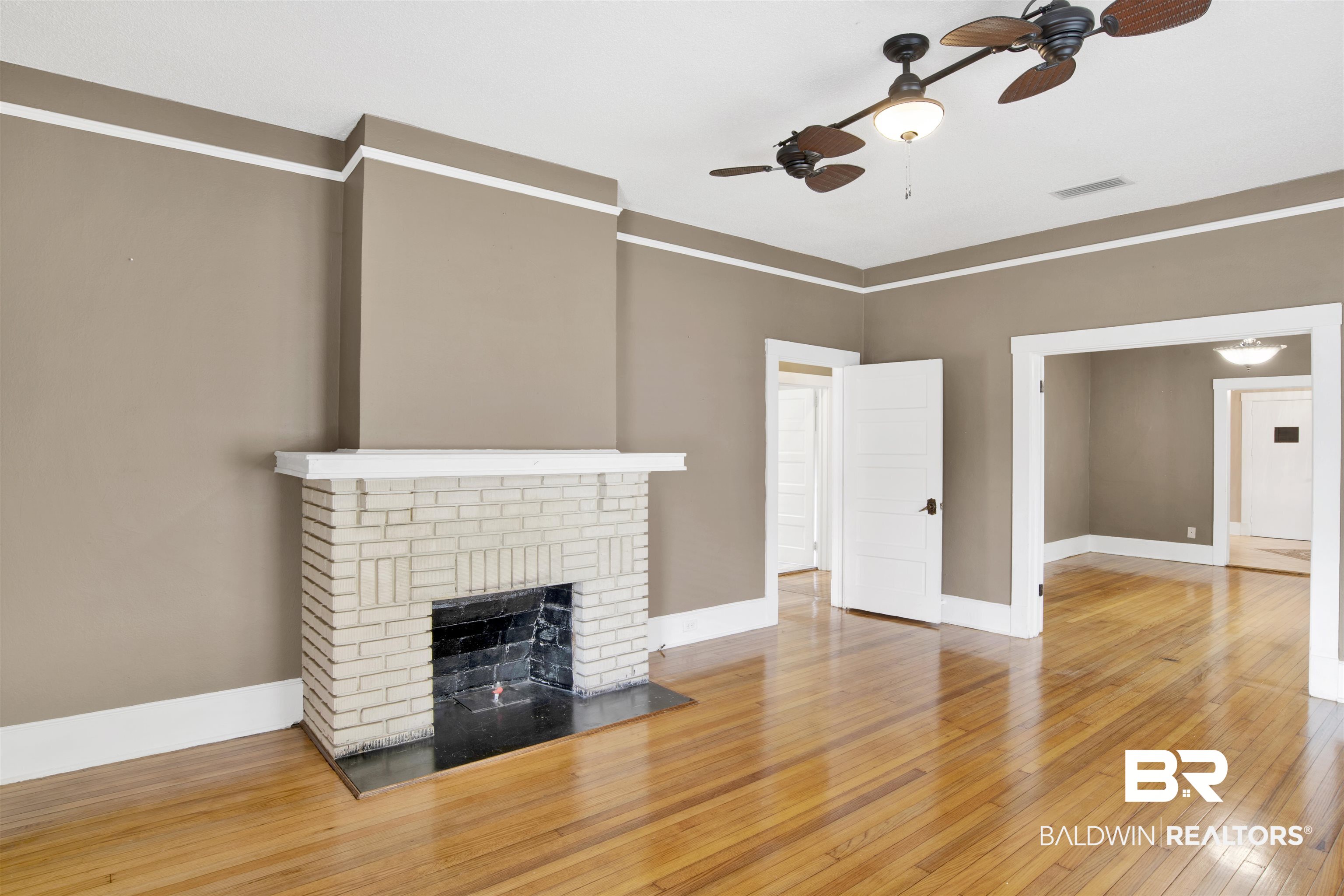 458 Dexter Avenue Mobile, AL 36604 - Photo 8 of 22