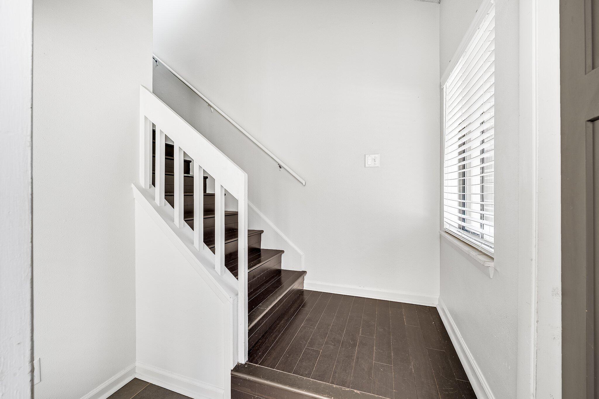 8983 Heron Walk Drive, Unit 8983 Miramar Beach, FL 32550 - Photo 3 of 57 a view of an entryway with staircase