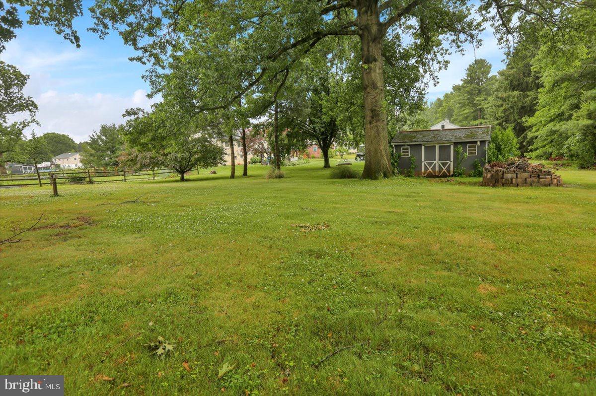 6 Freed Avenue Spring City, PA 19475 - Photo 8 of 40