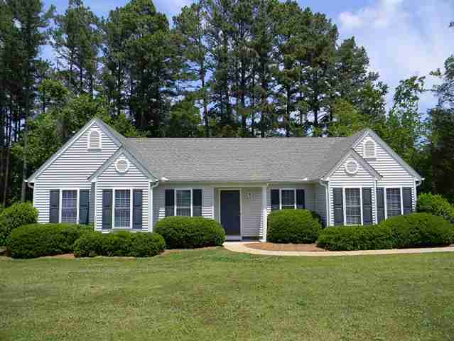 1305 Davis Mill Road Seneca, SC 29678 - Photo 1 of 16 Gallery Image 1