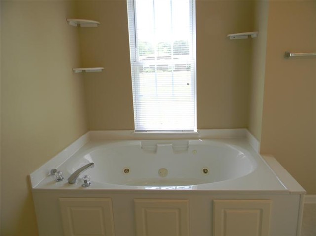 1305 Davis Mill Road Seneca, SC 29678 - Photo 8 of 16 Gallery Image 8