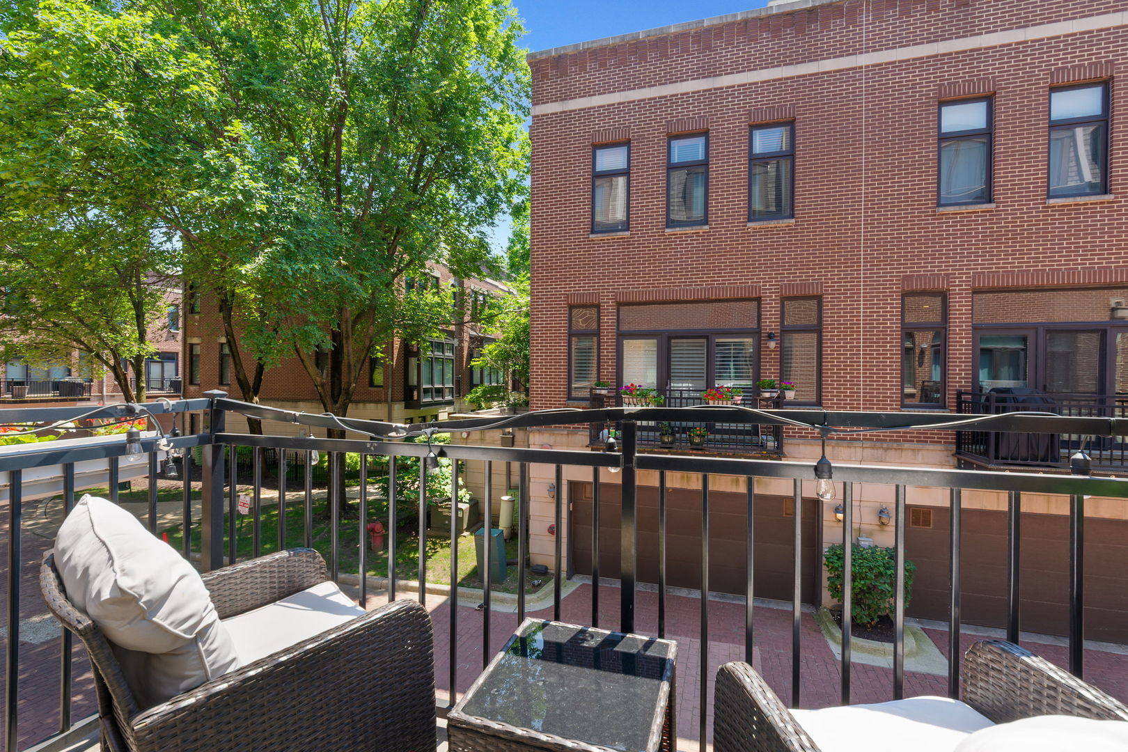 1715 West George Street Chicago, IL 60657 - Photo 12 of 17