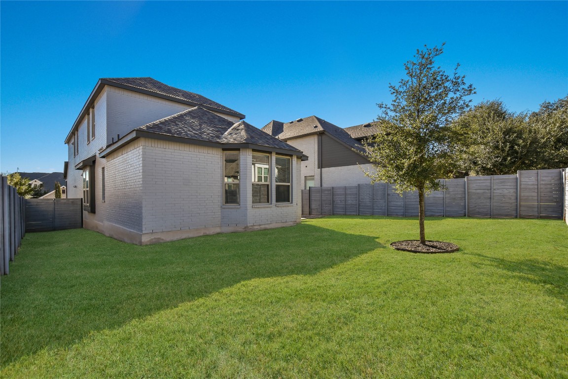 237 Arrowhead Mound Road Georgetown, TX 78628 - Photo 36 of 40