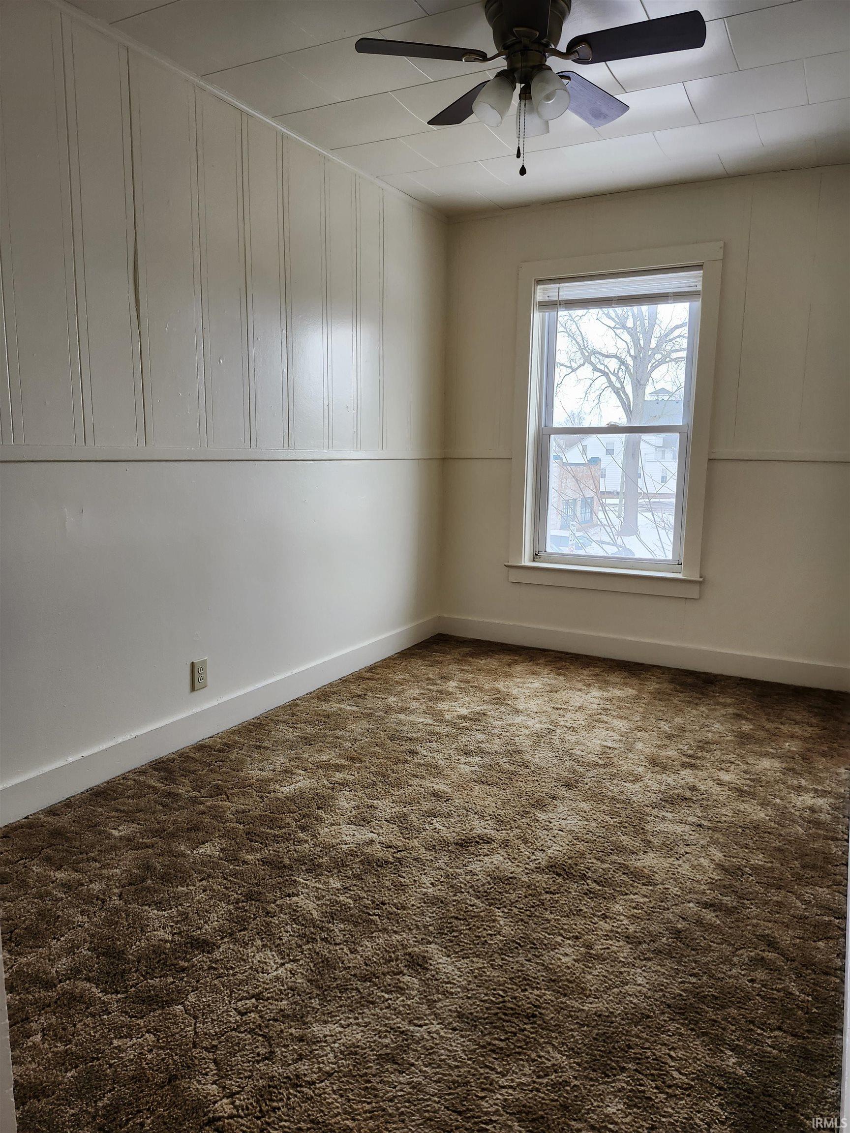 208 East Van Buren Street Columbia City, IN 46725 - Photo 7 of 8