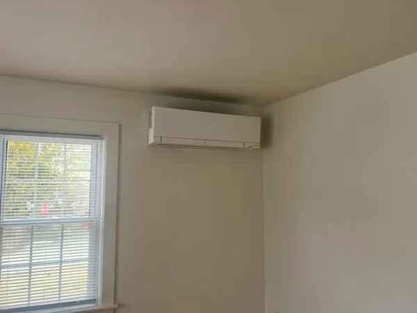 $2,300 | 370 Chapel Street, Burrillville, RI 02830