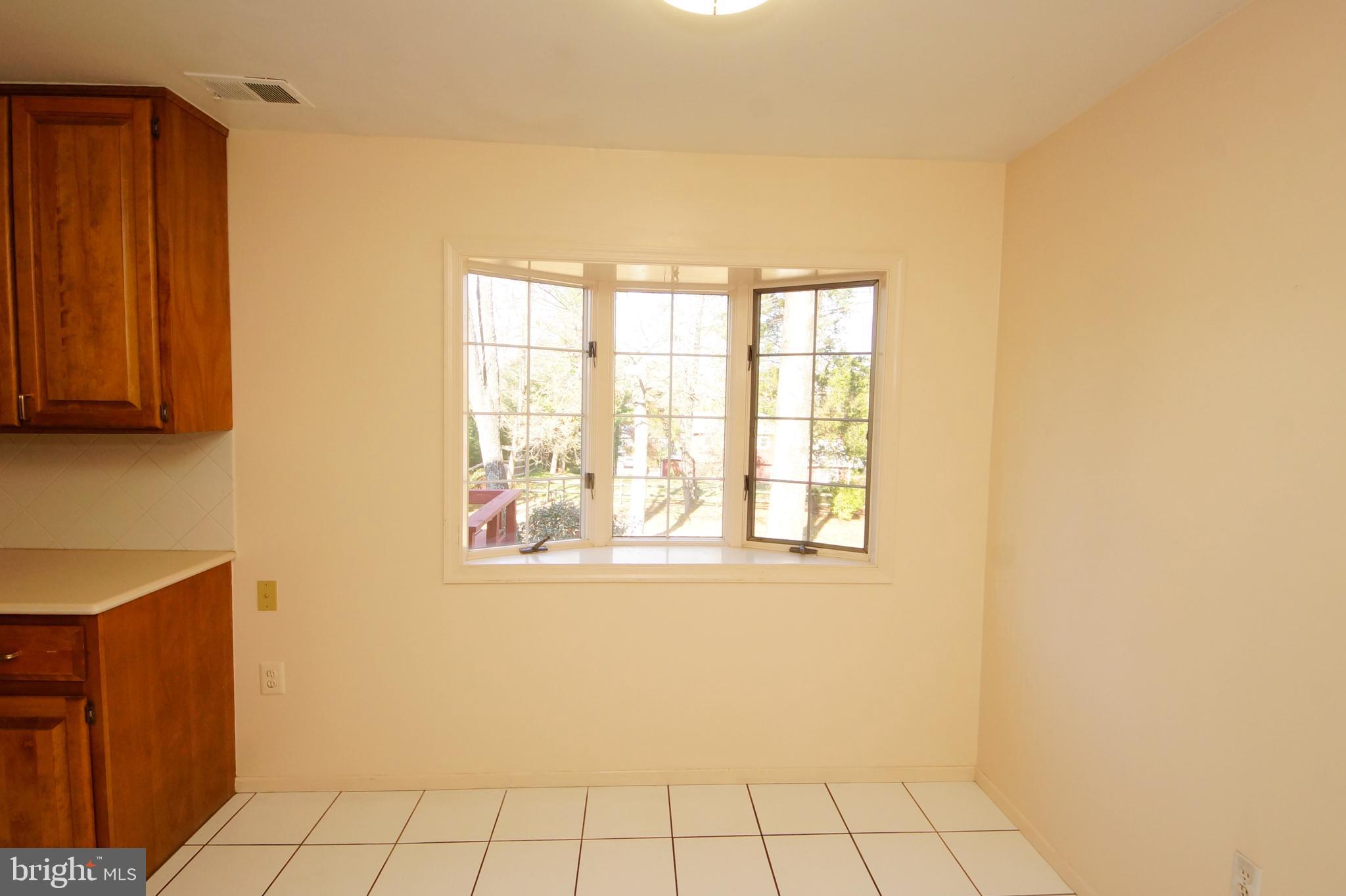 8 Randi Way Titusville, NJ 08560 - Photo 18 of 39 Gallery Image 18
