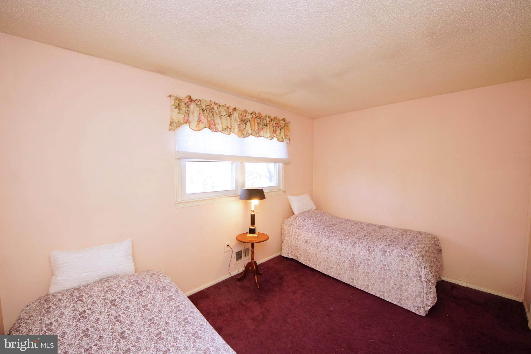8 Randi Way Titusville, NJ 08560 - Photo 29 of 39 Bed Room 3