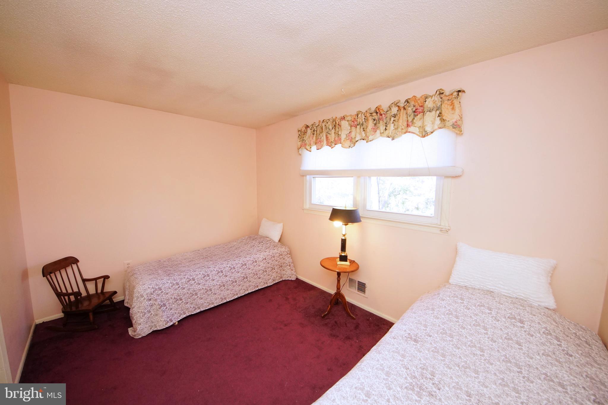 8 Randi Way Titusville, NJ 08560 - Photo 30 of 39 Bed Room 3