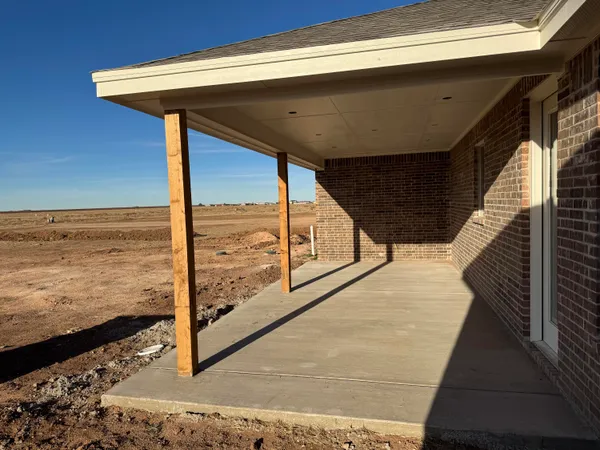 $518,560 | 2015 County Road 7820, Lubbock, TX 79423