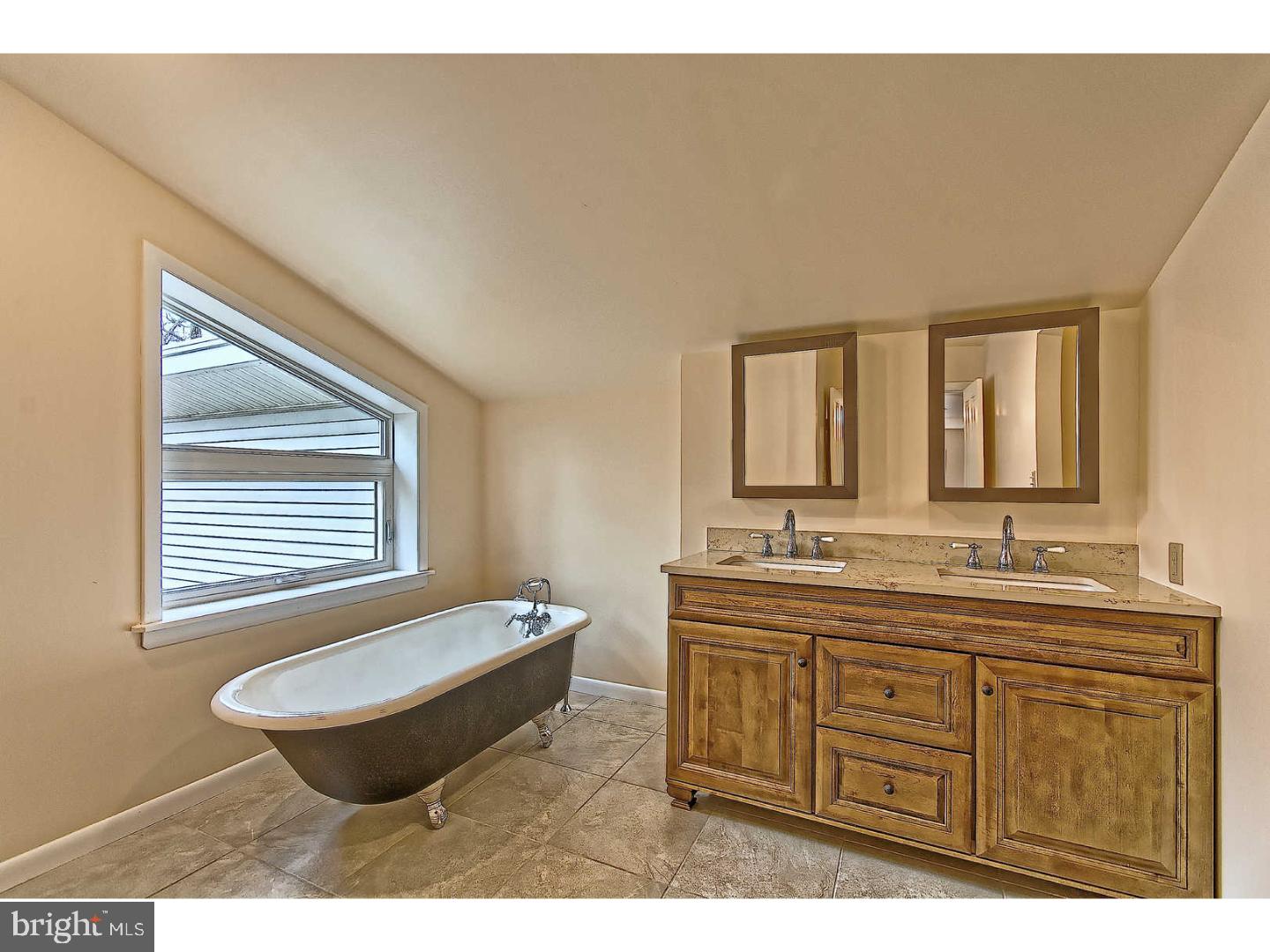 38 Burrs Mill Road Southampton, NJ 08088 - Photo 16 of 25 Gallery Image 16