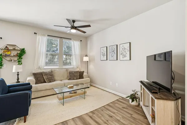$2,100 | 8412 Hidden Baker's Trace, North Charleston, SC 29418