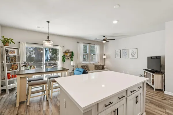 $2,100 | 8412 Hidden Baker's Trace, North Charleston, SC 29418