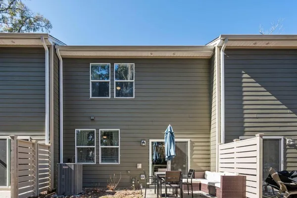 $2,100 | 8412 Hidden Baker's Trace, North Charleston, SC 29418