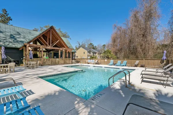 $2,100 | 8412 Hidden Baker's Trace, North Charleston, SC 29418