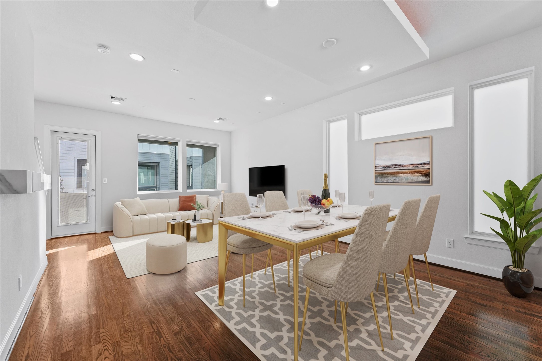 1050 Timbergrove Yards Lane Houston, TX 77008 - Photo 11 of 33 a view of a dining room with furniture