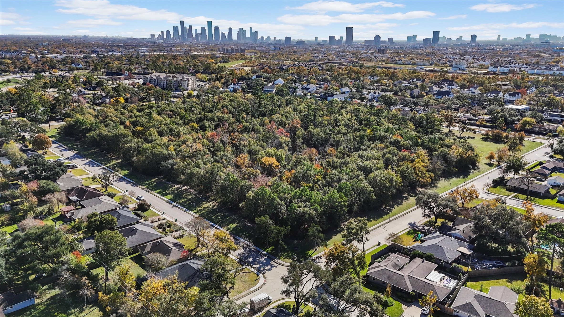 1050 Timbergrove Yards Lane Houston, TX 77008 - Photo 29 of 33 an aerial view of city