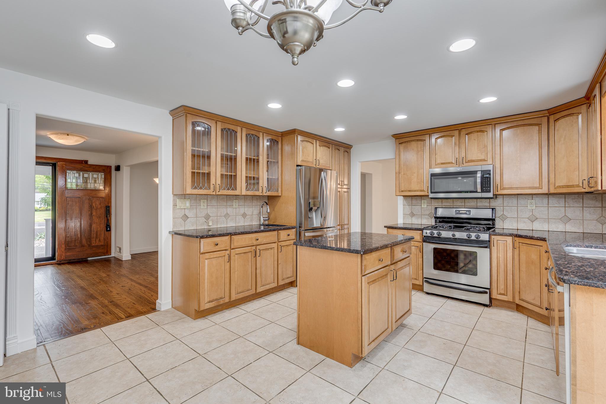 664 Mt Laurel Road Mount Laurel, NJ 08054 - Photo 18 of 65 Gallery Image 18