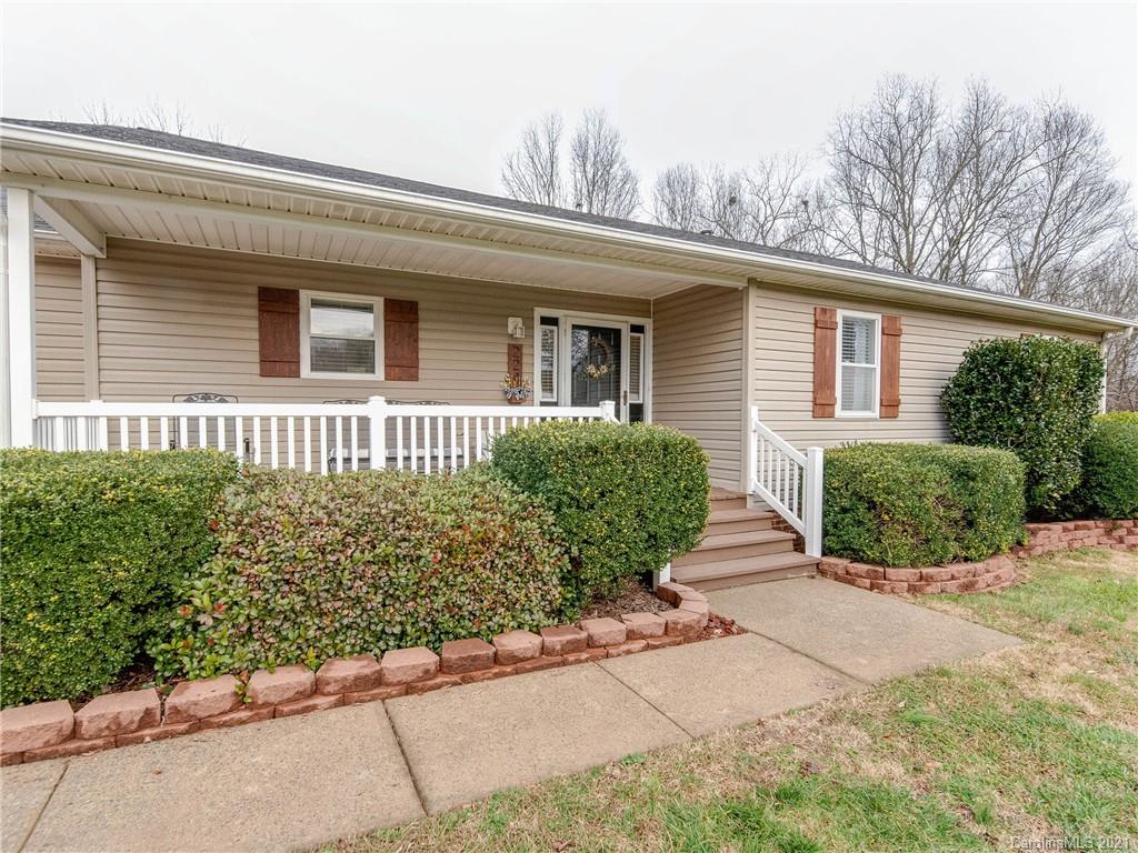 224 Williams Road Harrisburg, NC 28075 - Photo 5 of 48 Gallery Image 5