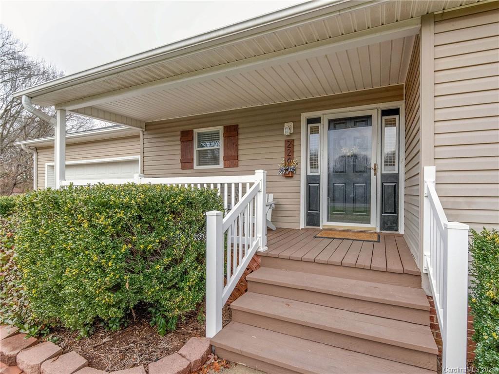 224 Williams Road Harrisburg, NC 28075 - Photo 6 of 48 Gallery Image 6