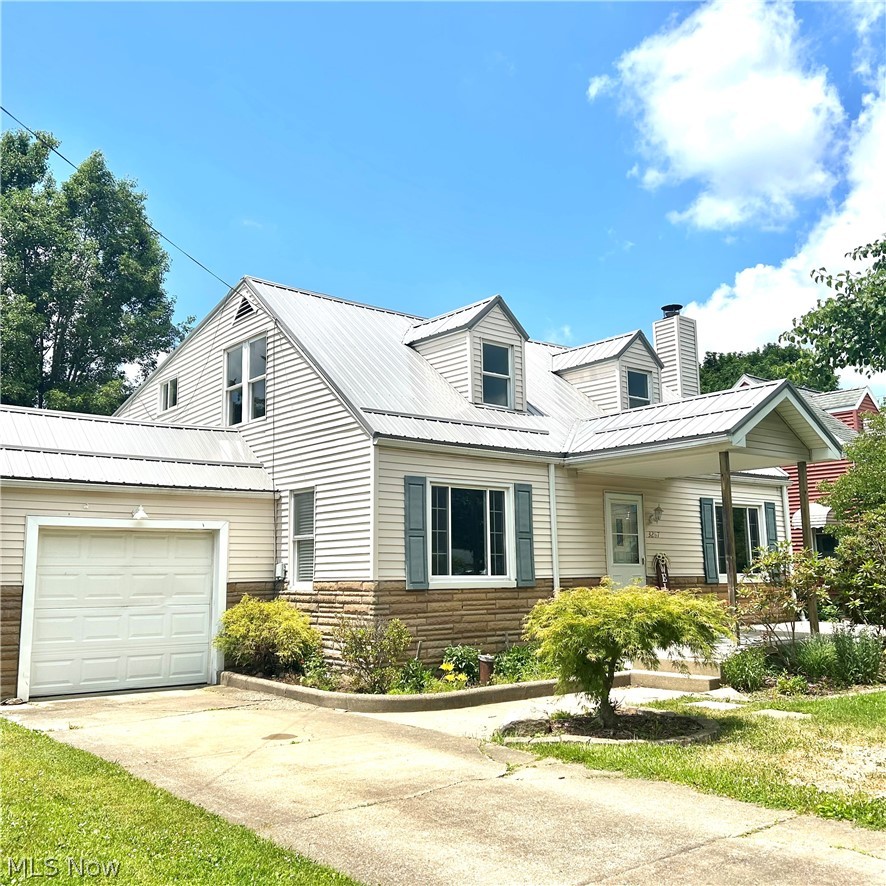 3267 Bell Wick Road Hubbard, OH 44425 - Photo 2 of 29