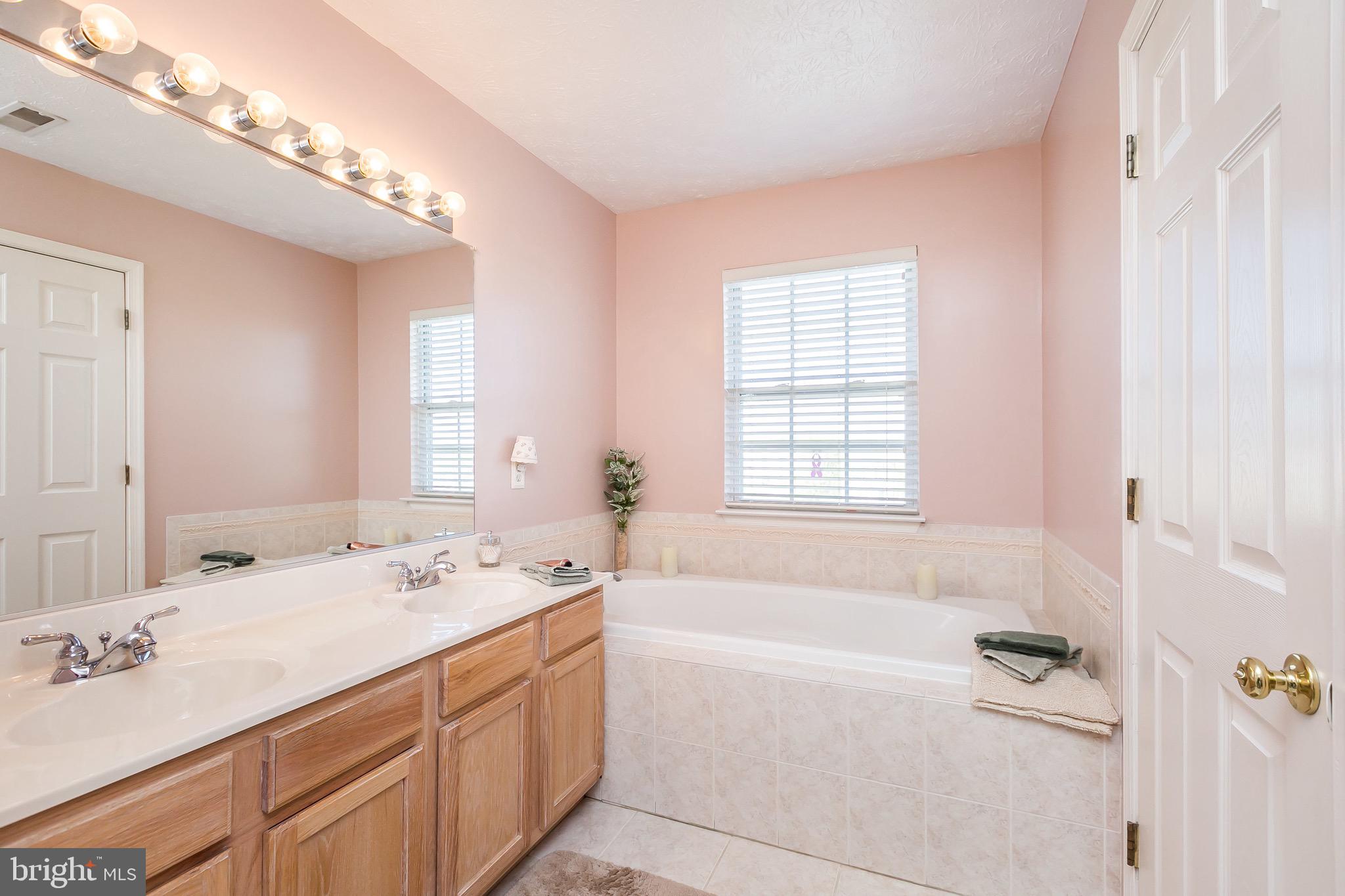 5003 Leasdale Road Baltimore, MD 21237 - Photo 22 of 38 Owner's Ensuite Bathroom
