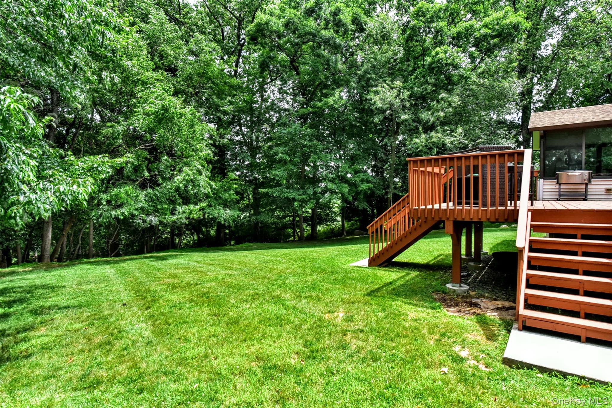 19 Church Road Monsey, NY 10952 - Photo 33 of 40