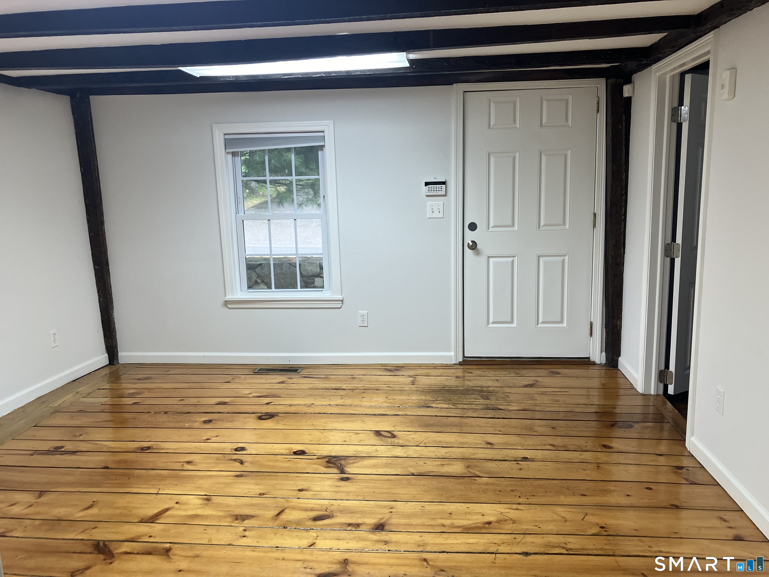 490 Danbury Road, Unit 7 Wilton, CT 06897 - Photo 9 of 15 Gallery Image 9