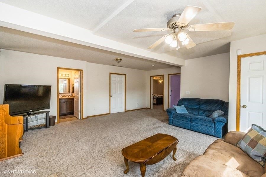 3230 170th Street Riverside, IA 52327 - Photo 27 of 49 Gallery Image 27