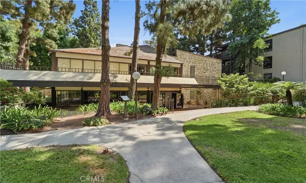 $600,000 | 7740 Redlands Street, Unit G3086, Playa del Rey, CA 90293