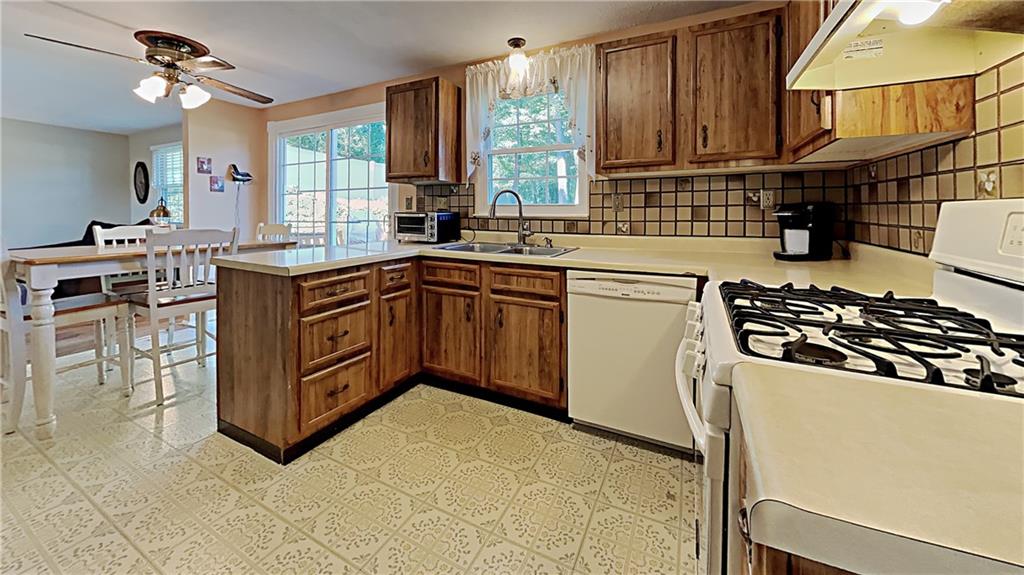 304 Ritter Road South Sewickley, PA 15143 - Photo 8 of 25 Gallery Image 8