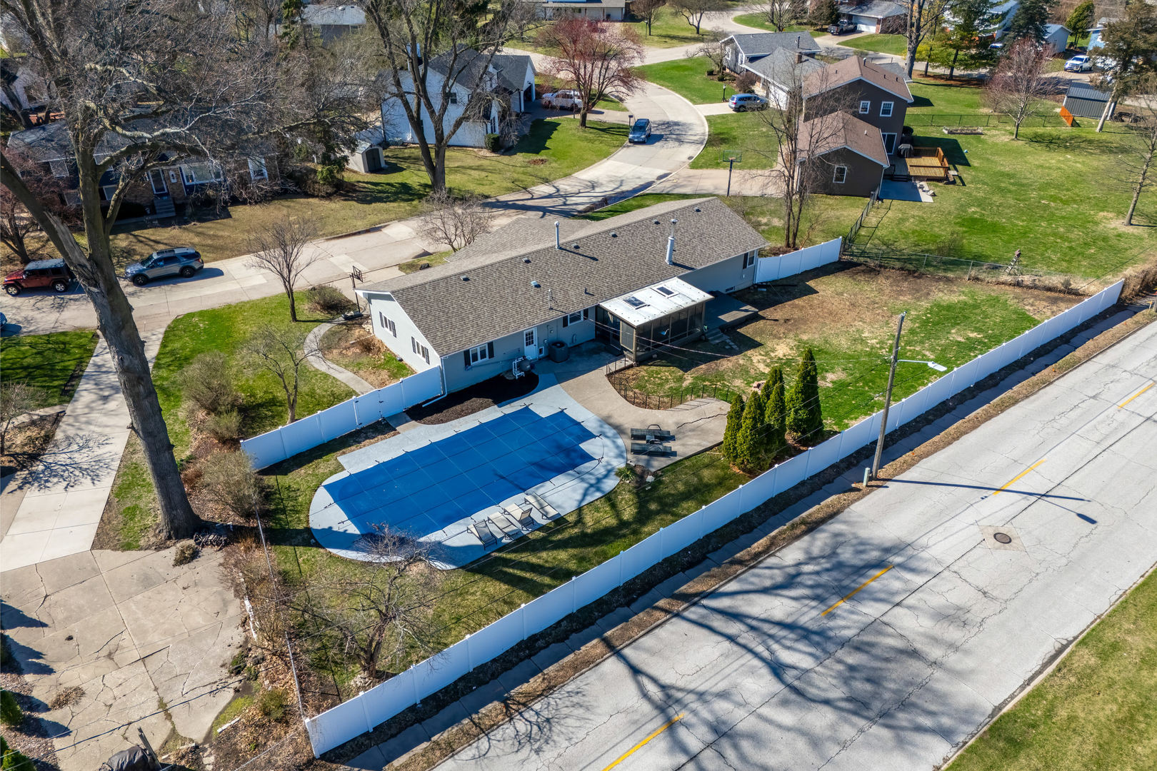 6 Sunset Circle Bettendorf, IA 52722 - Photo 41 of 43