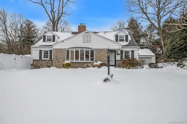 $1,550,000 | 1 A Orchard Farm Road, Port Washington, NY 11050