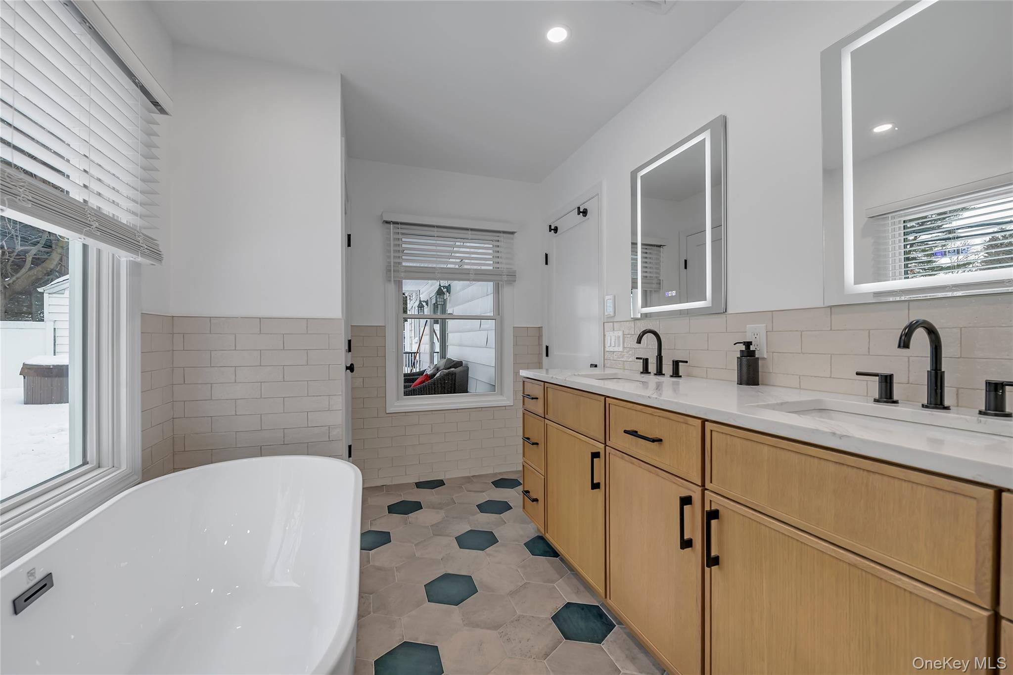 1 A Orchard Farm Road Port Washington, NY 11050 - Photo 15 of 28