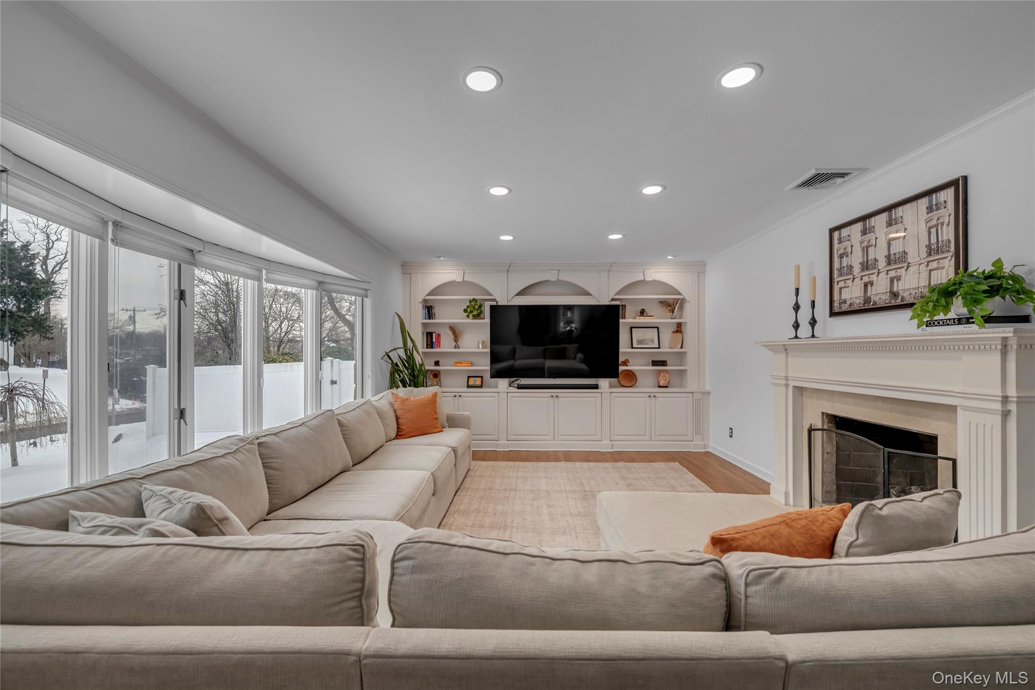 1 A Orchard Farm Road Port Washington, NY 11050 - Photo 2 of 28