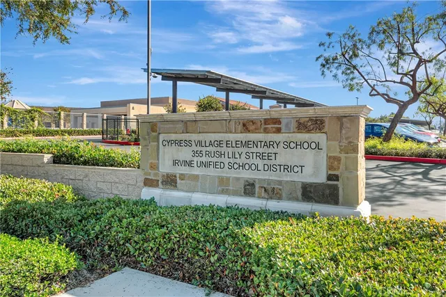 $6,000 | 110 Mosswood, Irvine, CA 92620