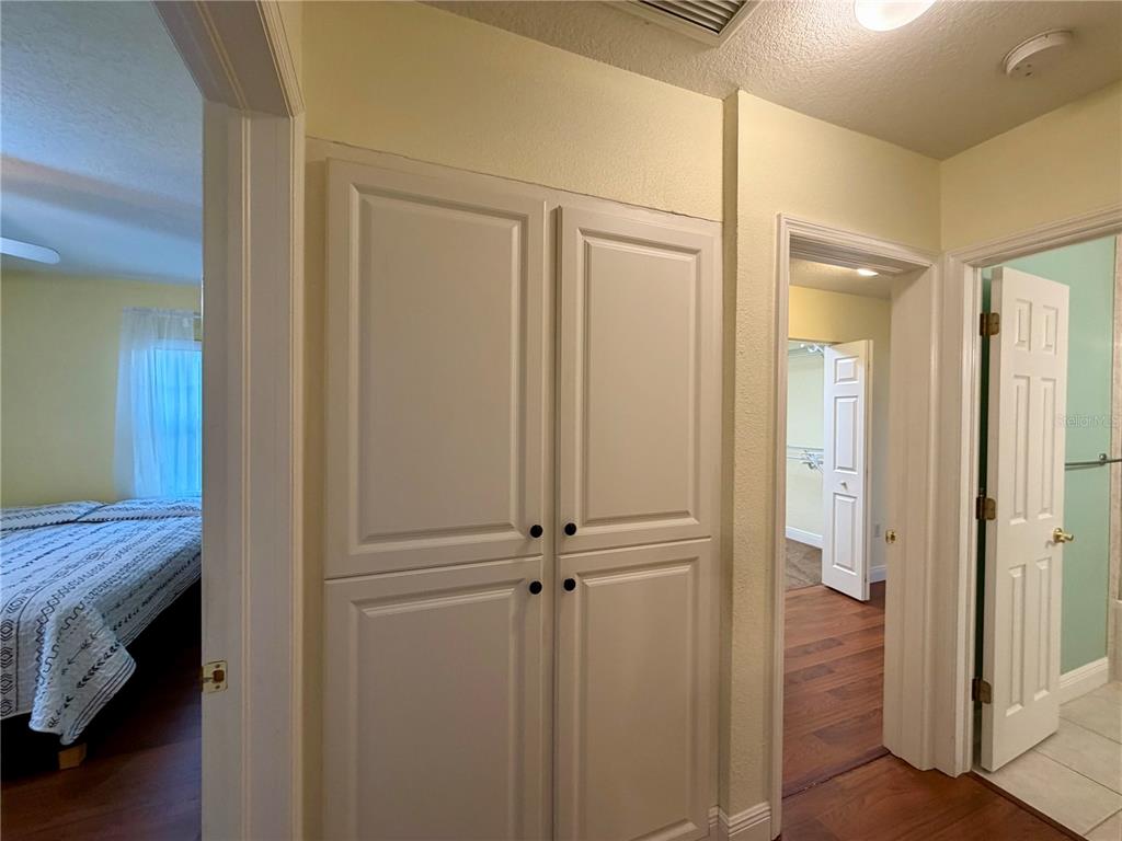1020 2nd Avenue Northwest Largo, FL 33770 - Photo 13 of 37 a view of a hallway with wooden floor