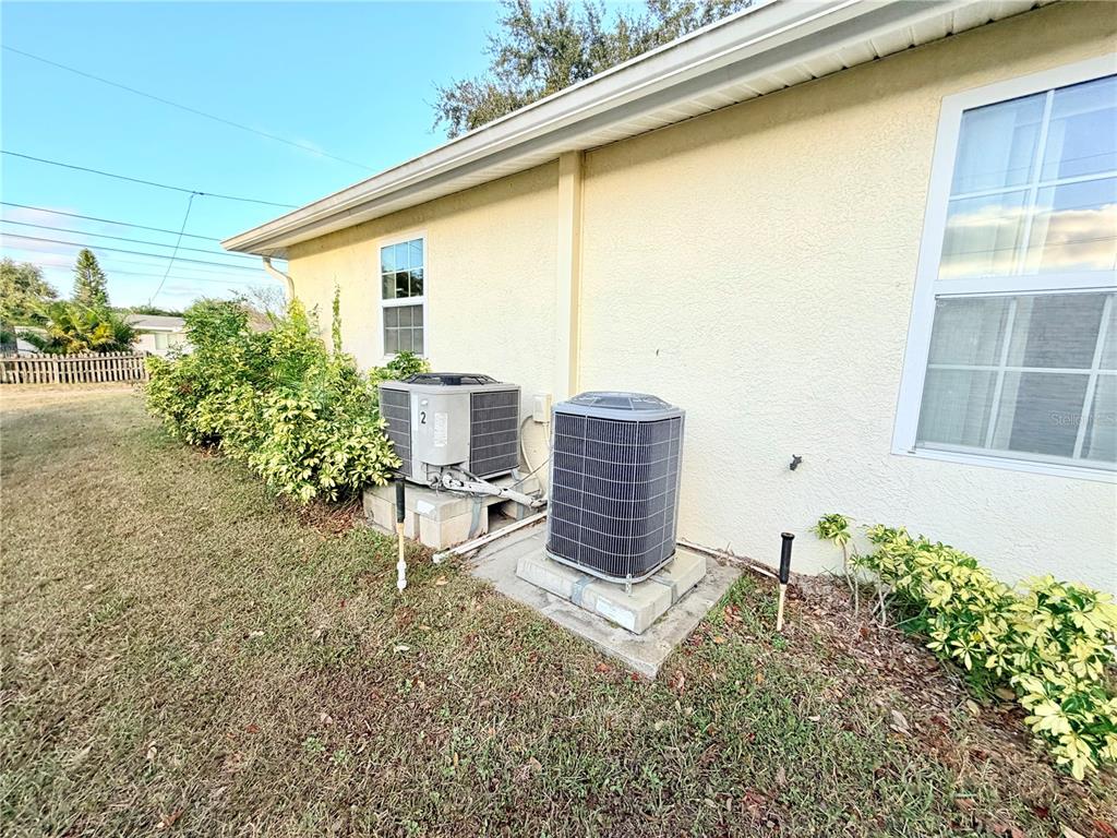 1020 2nd Avenue Northwest Largo, FL 33770 - Photo 7 of 37 a view of an outdoor space with seating area