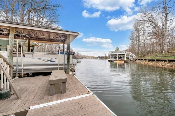 $1,350,000 | 406 Anchor Drive, Moneta, VA 24121