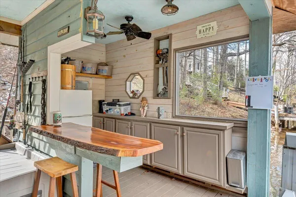 $1,350,000 | 406 Anchor Drive, Moneta, VA 24121