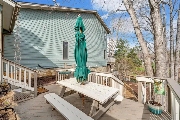 $1,350,000 | 406 Anchor Drive, Moneta, VA 24121