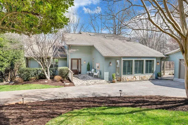 $1,350,000 | 406 Anchor Drive, Moneta, VA 24121