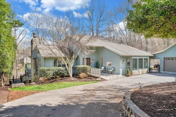 $1,350,000 | 406 Anchor Drive, Moneta, VA 24121