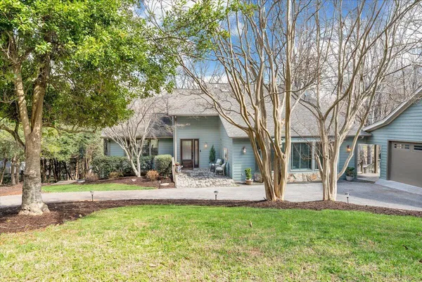 $1,350,000 | 406 Anchor Drive, Moneta, VA 24121