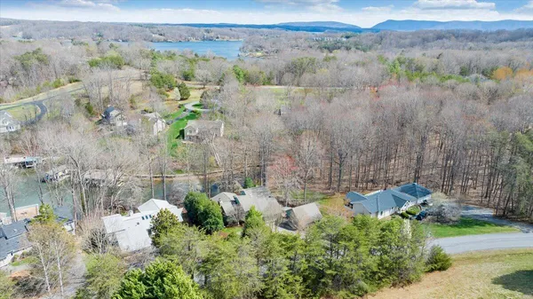 $1,350,000 | 406 Anchor Drive, Moneta, VA 24121