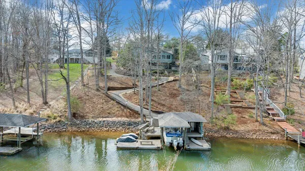 $1,350,000 | 406 Anchor Drive, Moneta, VA 24121