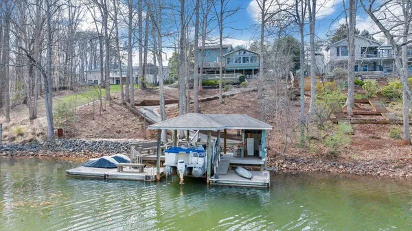 $1,350,000 | 406 Anchor Drive, Moneta, VA 24121