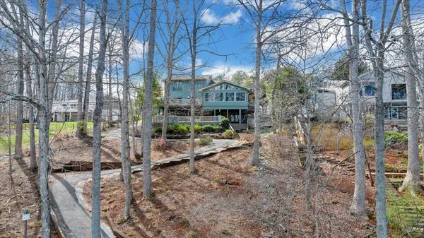$1,350,000 | 406 Anchor Drive, Moneta, VA 24121